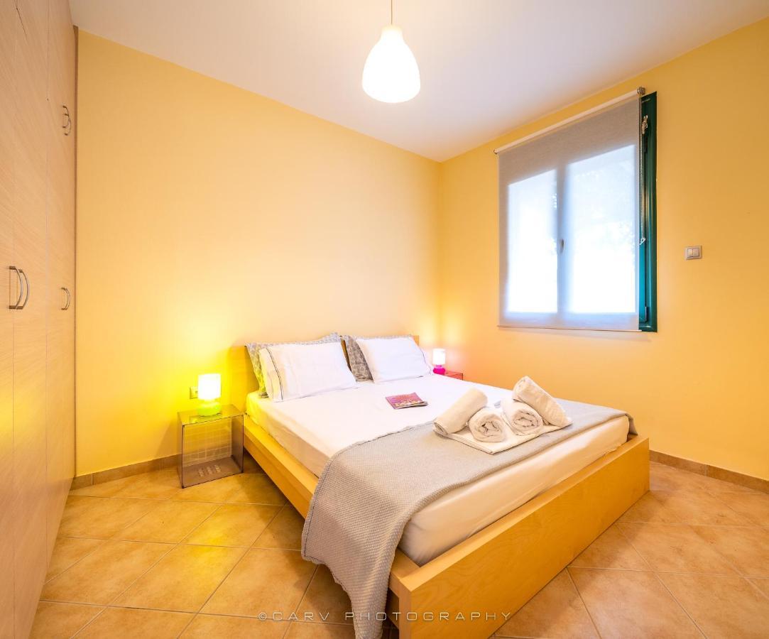 Fluo Seaside Apartment Vathí Kültér fotó